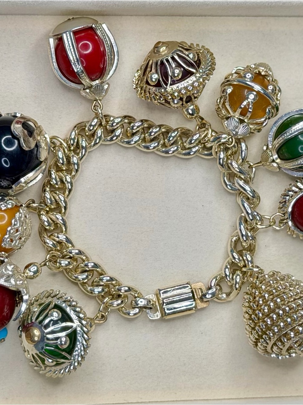 RARE WEST GERMANY Vintage Chinese Lantern Charm Bracelet Statement Piece - Picture 3 of 4